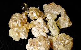 frankincense-oil-a-natural-remedy-with-promising-but-unproven-cancer-benefits