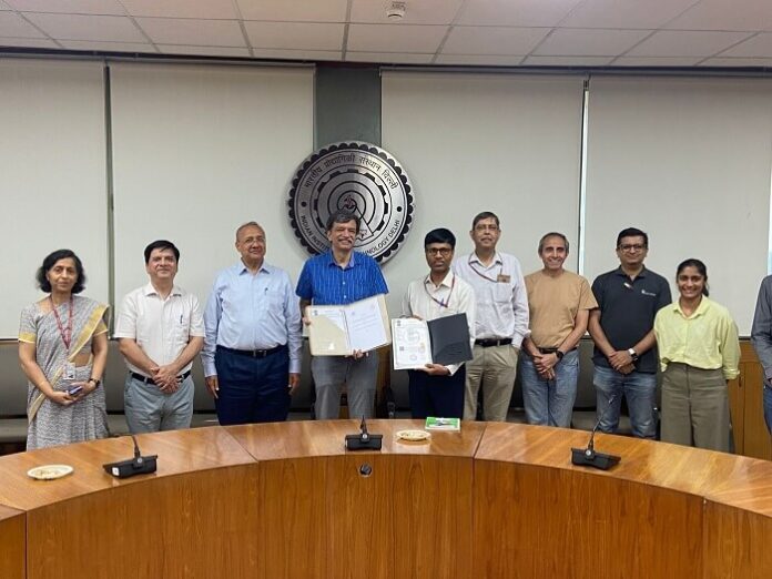 iit-delhi-and-aiims-delhi-launch-centre-of-excellence-for-ai