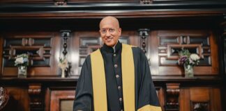dr-raghu-ram-awarded-honorary-frcs-glasgow-youngest-south-asian-honoree