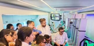 mantram-surgical-robot-yatra-showcases-indian-innovation