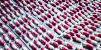 wockhardt-unveils-zaynich-antibiotic-against-superbugs