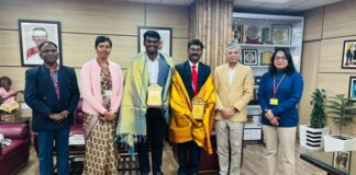 ayush-secretary-commends-siddha-doctors-for-flight-intervention