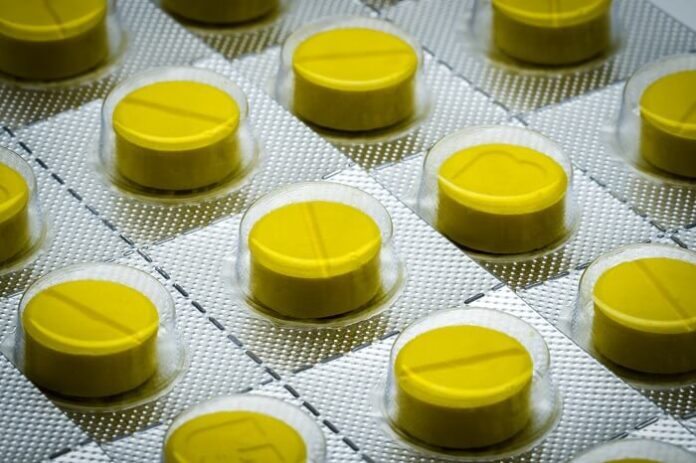 stapler-pin-found-in-tablet-pharma-firms-pay-fine