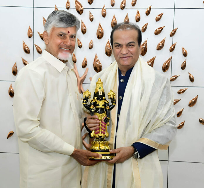 Andhra Pradesh CM Felicitates Dr P. Vijay Anand Reddy andhra-pradesh-cm-felicitates-dr-p-vijay-anand-reddy