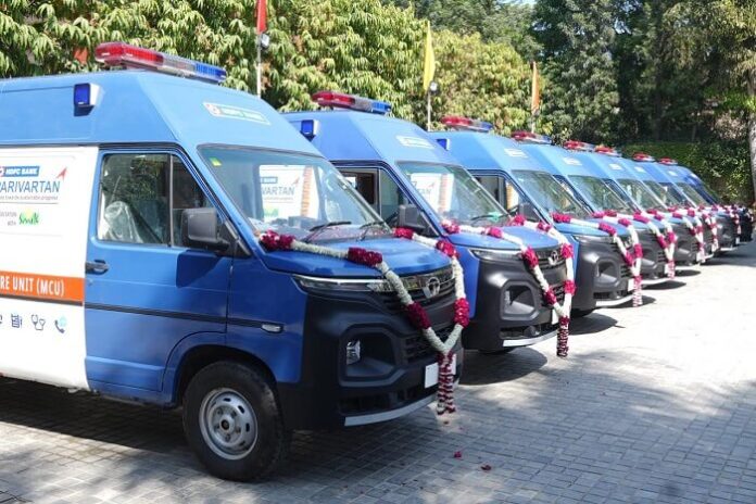 HDFC Bank Parivartan and Smile Foundation Launch 8 Mobile Medical Units in Remote North India (1)