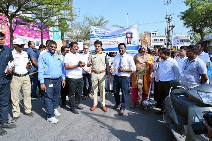 KIMS Kurnool Organises Road Safety Rally on International Neurosurgeons’ Day (1)