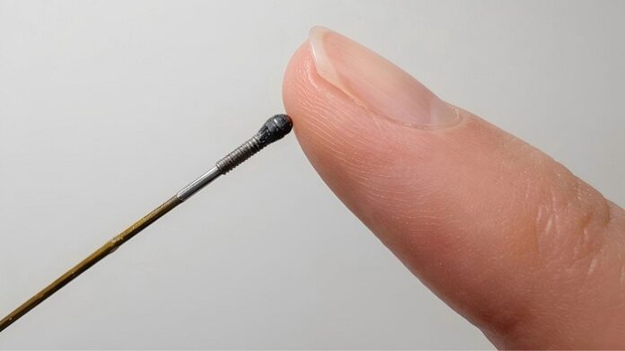 Researchers Develop Compact Sensor That Allows Medical Tools to Both ‘See’ and ‘Feel’
